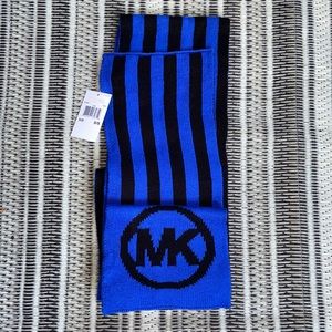 Micheal kors scarf